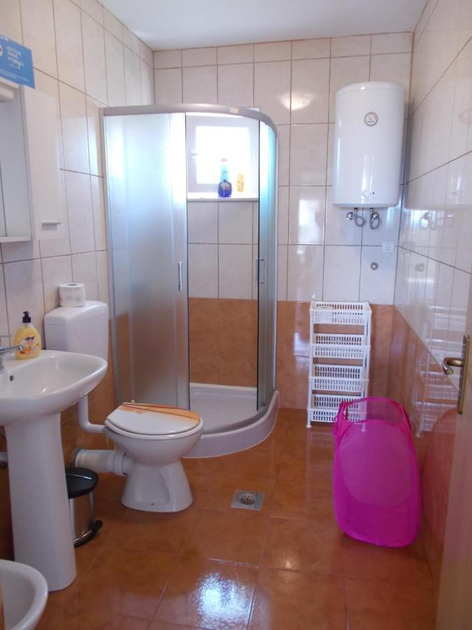 Apartment Oreskovic Krk Town Exterior foto